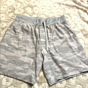 Perry Ellis Comfortable Men’s Dri-Fit Shorts